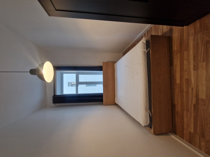 Sludinājumi. Izīrē 3-istabu dzīvokli, 52 m2 platībā Skolas ielā 13, Rīgā.  Dzīvokļa plānojums sastāv no 2 Cena: 690 EUR/mēn Foto #7