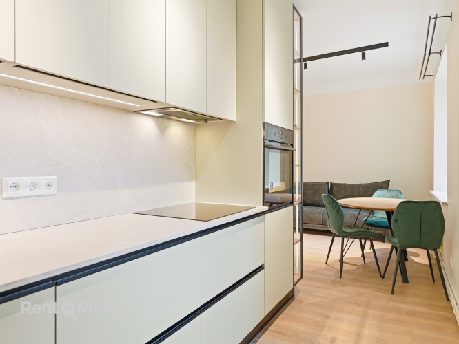 Sludinājumi. Ekskluzīva iespēja - ar augstas kvalitātes apdari dzīvoklis pašā Rīgas sirdī!  Plānojums: * Cena: 122000 EUR Foto #5