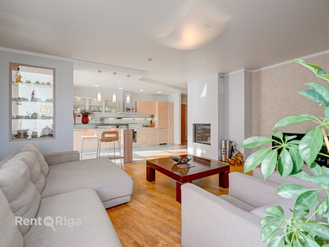 Sludinājumi. Ekskluzīvs un plašs dzīvoklis Mežaparka sirdī!  Izbaudi kvalitatīvu dzīvi prestižākajā Rīgas rajonā Cena: 266500 EUR Foto #3