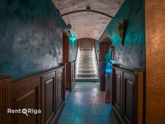 Sludinājumi. Tiek iznomātas kluba telpas  Elizabetes ielā 49!  Piedāvājam nomai plašas 200 m pagraba telpas Cena: 1000 EUR/mēn Foto #6