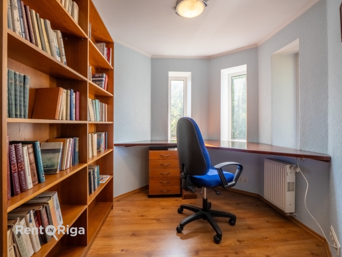 Sludinājumi. Ekskluzīvā Mežaparka sirdī, Sudrabu Edžus ielā 1, ilgtermiņa nomai tiek piedāvāta viena no rajona Cena: 5000 EUR/mēn Foto #9