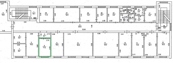 Sludinājumi. Pieejami dažādu platību ofisi!  Trīs stāvu biroja ēkā Ganību dambī ir pieejami ofisi uz nomu. Ofisa Cena: 92 EUR/mēn Foto #2