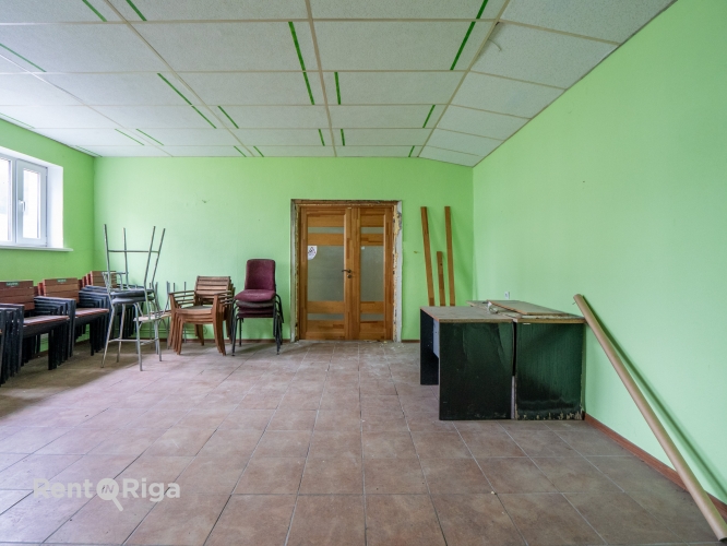 Sludinājumi. Komerctelpas Ganību dambī, Rīgā, kas piemērotas dažādiem biznesa risinājumiem.  Izmantojiet šo Cena: 429 EUR/mēn Foto #2