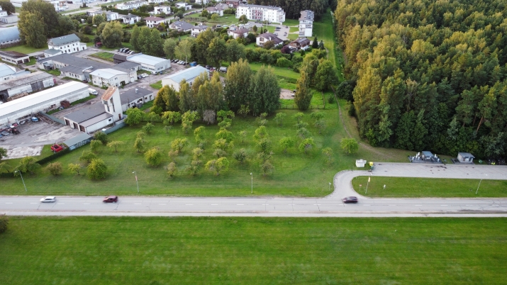 Sludinājumi. Tiek pārdots zemes gabals Piņķos, pierīgas apkārtnē, kas piedzīvo visstraujāko attīstību. Pēdējo Cena: 795260 EUR Foto #2