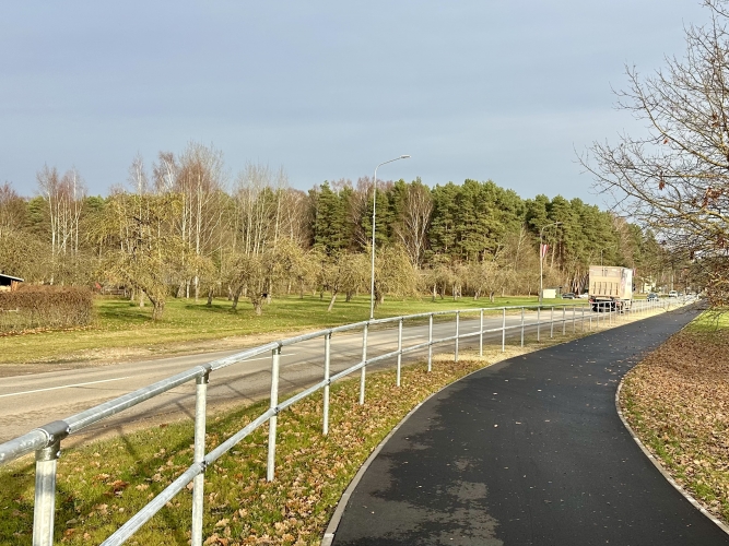 Sludinājumi. Tiek pārdots zemes gabals Piņķos, pierīgas apkārtnē, kas piedzīvo visstraujāko attīstību. Pēdējo Cena: 795260 EUR Foto #6