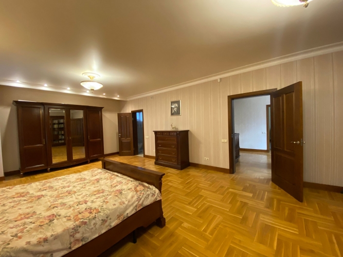 Sludinājumi. Gaiša un mājīga privātmāja Asaros, 15 minūšu gājiena attālumā no pludmales. Ērts un pārdomāts Cena: 490000 EUR Foto #6