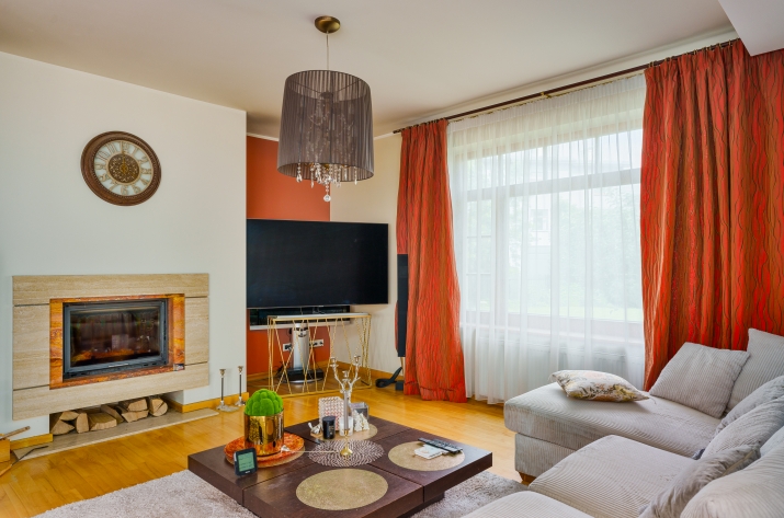 Sludinājumi. Pārdod brīnišķīgu ģimenes māju Beberos!  Šī kvalitatīvā māja kas atrodas Beberos, Babītes pagastā - Cena: 389000 EUR Foto #6