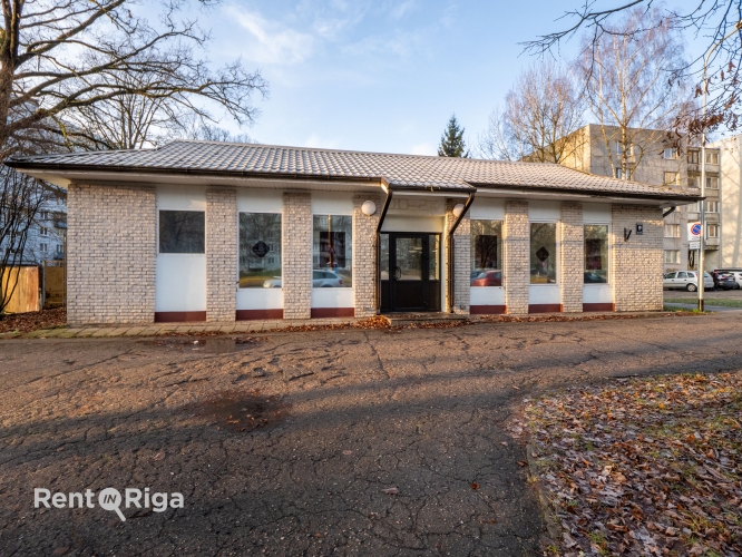 Объявление. Для любого вида деятельности.  Земля в собственности. Вода, канализация  городские, электричество Цена: 275000 EUR Foto #2