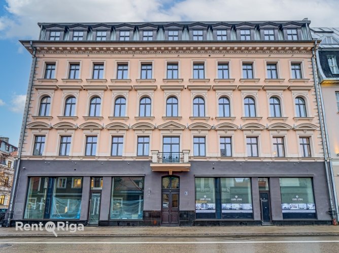 Sludinājumi. \'Elizabetes Rezidence\', viena no spilgtākajām Rīgas arhitektūras mantojuma pērlēm, celta 19. Cena: 2424 EUR/mēn Foto #1