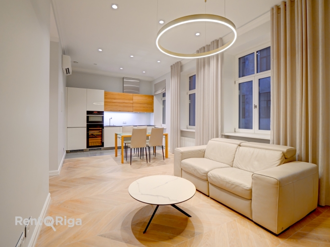 Объявление. Elizabetes Rezidence- одна из ярчайших жемчужин архитектурного наследия Риги, была построена в Цена: 1464 EUR/мес. Foto #2