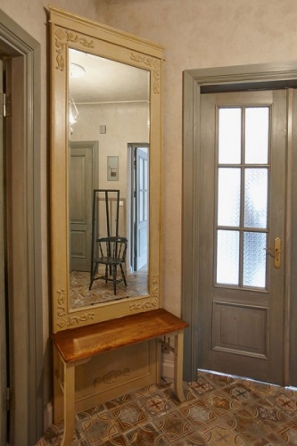 Sludinājumi. Īrei piedāvā lielisku dzīvokli cilvēkiem, kuri vēlas dzīvot estētiskā vidē. Mājīgs, kluss, silts un Cena: 1000 EUR/mēn Foto #4