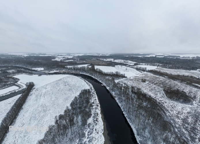Sludinājumi. Tiek pārdots investīciju objekts  zemes īpašums ar aktīvu karjeru un darbojošos biznesu.  Cena: 555000 EUR Foto #5