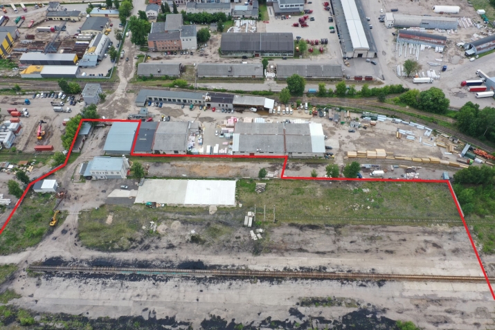 Sludinājumi. Asfaltēta teritorija ar 3 sliežu ievadiem un palīgceltnēm.  Bijusī ogļu bāze. Teritorijā ienāk 3 Cena: 1.35e+06 EUR Foto #2