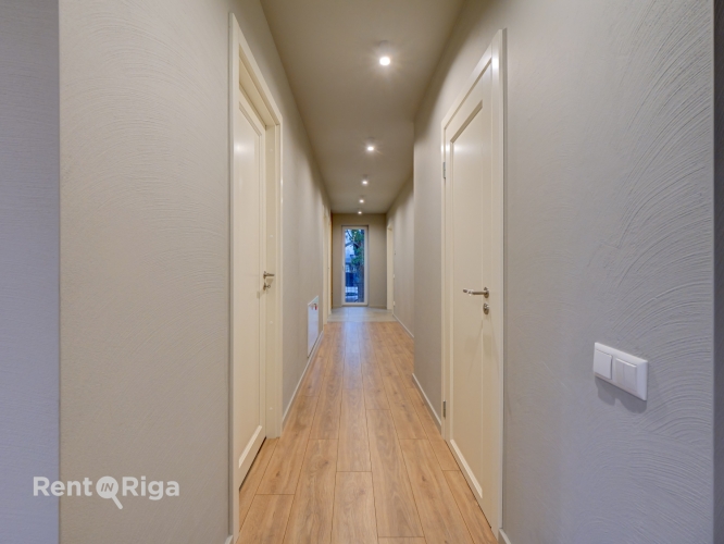 Sludinājumi. 50% īres maksas atlaide pirmajiem diviem īres mēnešiem!*  Ilgtermiņa īrei pieejams gaumīgs un Cena: 1050 EUR/mēn Foto #4