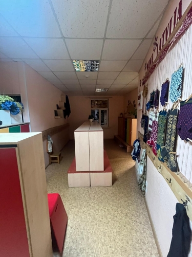 Объявление. Реновированное двухэтажное деревянное здание в Агенскалнсе.  Общая площадь здания  617 м. Полезная Цена: 720000 EUR Foto #8