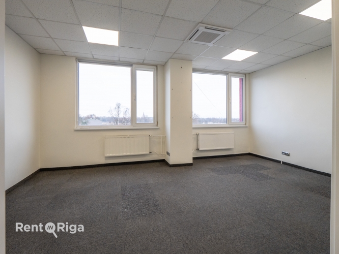Sludinājumi. Biroja telpas Mūkusalas Biznesa centrā.  Modernas, gaišas un pielāgojamas telpas aktīvā biznesa Cena: 1111 EUR/mēn Foto #2