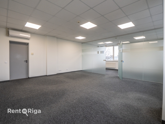 Sludinājumi. Biroja telpas Mūkusalas Biznesa centrā.  Modernas, gaišas un pielāgojamas telpas aktīvā biznesa Cena: 572 EUR/mēn Foto #3