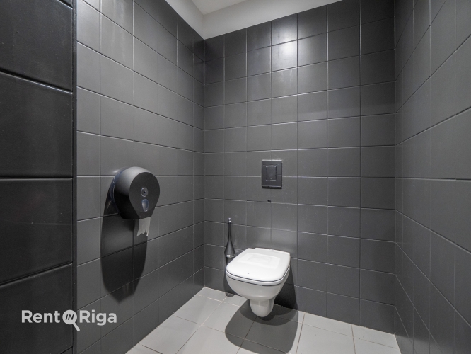 Sludinājumi. Biroja telpas Mūkusalas Biznesa centrā.  Modernas, gaišas un pielāgojamas telpas aktīvā biznesa Cena: 462 EUR/mēn Foto #8