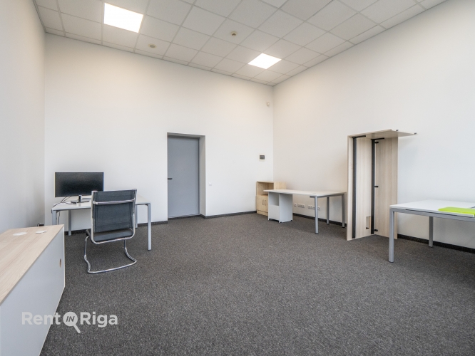 Sludinājumi. Biroja telpas Mūkusalas Biznesa centrā.  Modernas, gaišas un pielāgojamas telpas aktīvā biznesa Cena: 288 EUR/mēn Foto #2