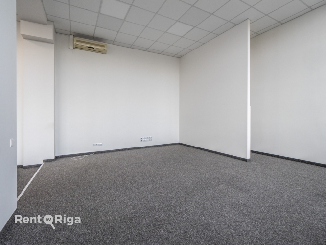 Объявление. Aрендa офисных помещений в бизнес-центре Mūkusalas.  Современные, светлые и легко адапtojamas Цена: 581 EUR/мес. Foto #5
