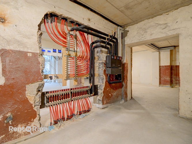 Sludinājumi. Iznomā renovētu ēku attīstītajā VEF rajonā!  Nomas maksā iekļautas 2 stāvvietas pie ēkas ieejas.  Cena: 1913 EUR/mēn Foto #5