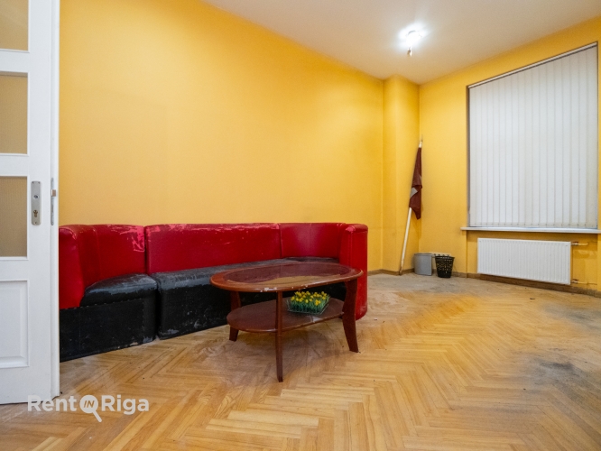 Sludinājumi. Biroja telpas pretī Rīgas Cirkam.  Pieejamas dažāda izmēra biroja telpas ar kopējo platību no 30 - Cena: 560 EUR/mēn Foto #8