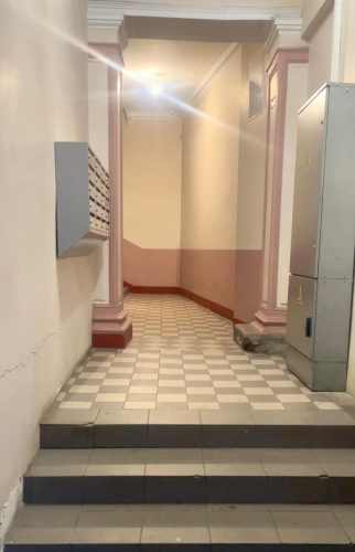 Sludinājumi. Tiek pārdots 202,9 m plašs dzīvoklis ar divām ieejām.  Īpašumam nepieciešams remonts, kas ļaus Cena: 360000 EUR Foto #6