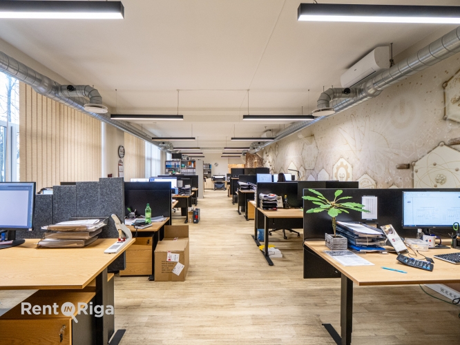 Sludinājumi. Birojs Dienvidu tila rajonā.  + 1. stāvs; + PLatība sastāv no priekštelpas (sekretariāta), pārrunu Cena: 1890 EUR/mēn Foto #9