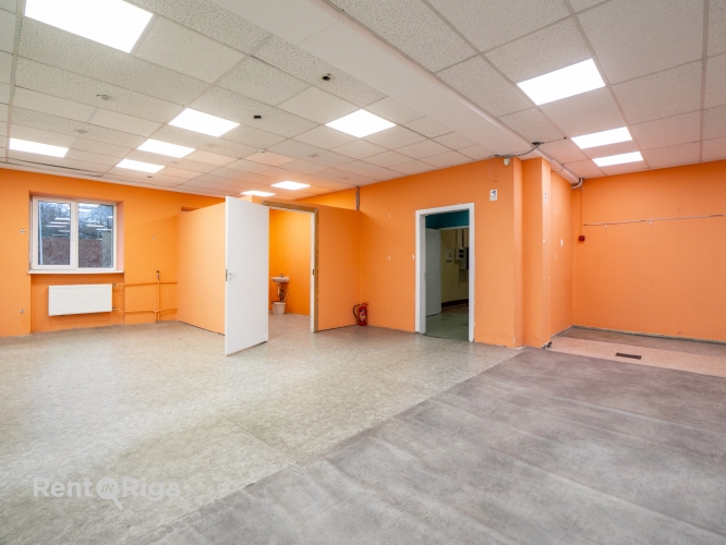 Sludinājumi. Izīrē komerctelpas tirdzniecības centrā Maxima, Ziepniekkalnā.  Piedāvājam nomai komerctelpas ēkas Cena: 2224 EUR/mēn Foto #8