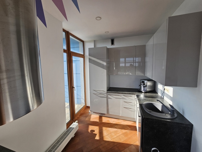 Sludinājumi. Ekskluzīvs dzīvoklis ar terasi prestižajā Mežaparkā!  Izsmalcināts 3 istabu dzīvoklis vienā no Cena: 251000 EUR Foto #5