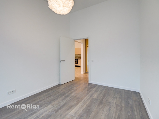 Sludinājumi. Īre vai īre ar izpirkuma tiesībām!  Moderna rindu māja privātā, slēgtā dzīvojamo māju ciematā.   Cena: 1300 EUR/mēn Foto #8