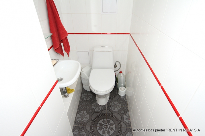 Sludinājumi. Biroja centrā. Telpas pēc kapitālā remonta;  Pieejas no 02.2026.  + 1. stāvs. + Platība sastāv no Cena: 2184 EUR/mēn Foto #9