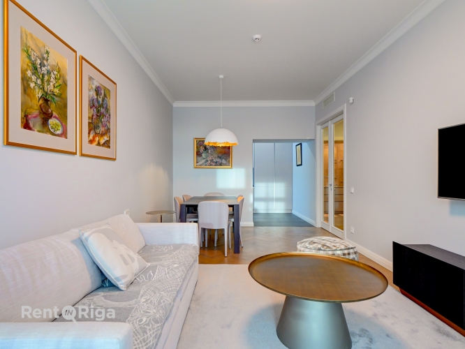 Объявление. Эксклюзивная квартира в Майори!  Всего в 180 метрах от Балтийского моря.  Планировка: В квартире  Цена: 595000 EUR Foto #2