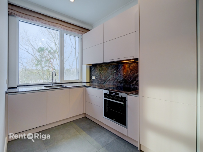 Объявление. Эксклюзивная квартира в Майори!  Всего в 180 метрах от Балтийского моря.  Планировка: В квартире  Цена: 595000 EUR Foto #8