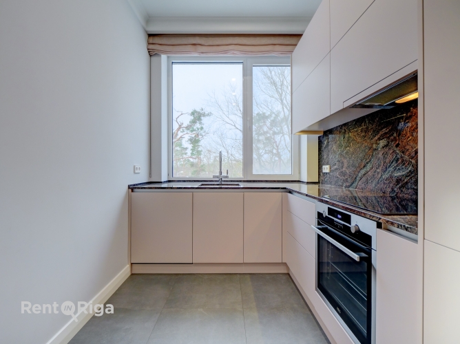 Объявление. Эксклюзивная квартира в Майори!  Всего в 180 метрах от Балтийского моря.  Планировка: В квартире  Цена: 595000 EUR Foto #9