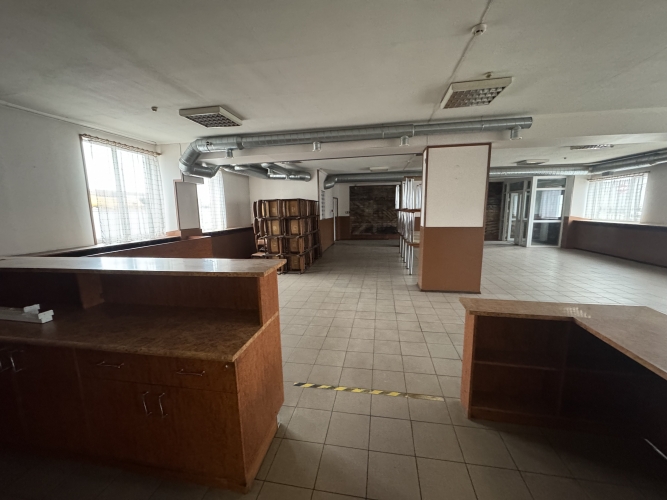 Sludinājumi. Ražošanas vai tirdzniecības telpas Purvciemā.  + Telpas izmantošanas kods 12.11 - ēdināšanas Cena: 1100 EUR/mēn Foto #4