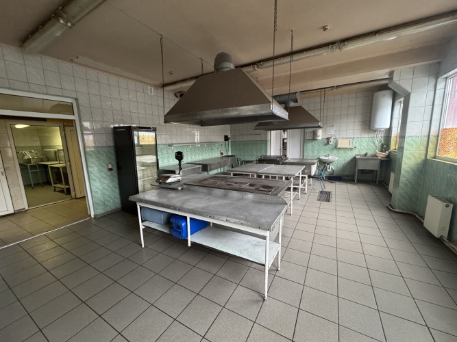 Sludinājumi. Ražošanas vai tirdzniecības telpas Purvciemā.  + Telpas izmantošanas kods 12.11 - ēdināšanas Cena: 1100 EUR/mēn Foto #7