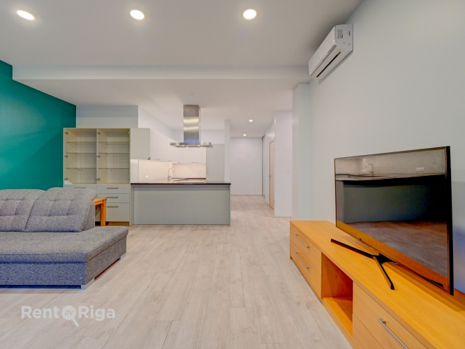 Объявление. Продаётся квартира в Асари  исключительное расположение у самого моря  Предлагается стильная и Цена: 240000 EUR Foto #6