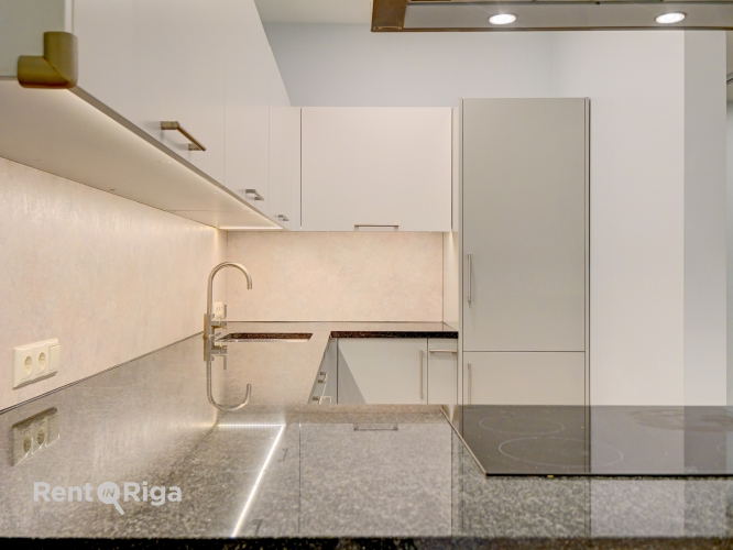 Объявление. Продаётся квартира в Асари  исключительное расположение у самого моря  Предлагается стильная и Цена: 240000 EUR Foto #7