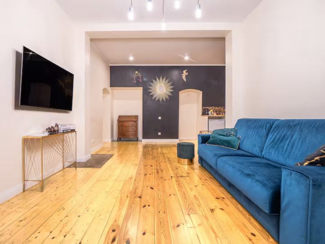 Sludinājumi. Pieejams elegants, plašs dzīvoklis īstermiņa īrei Vecrīgā, Mazā Monētu ielā. Dzīvoklis ir pilnībā Cena: 600 EUR/mēn Foto #3