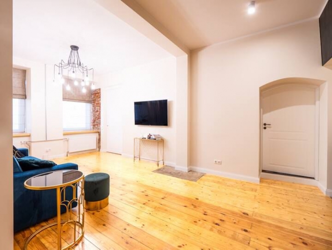 Sludinājumi. Pieejams elegants, plašs dzīvoklis īstermiņa īrei Vecrīgā, Mazā Monētu ielā. Dzīvoklis ir pilnībā Cena: 600 EUR/mēn Foto #4