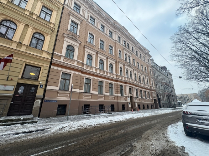 Объявление. Доступны торговые помещения в Тихом центре, по адресу улица Антонияс, 4.  Общая площадь  80 м. В Цена: 480 EUR/мес. Foto #1