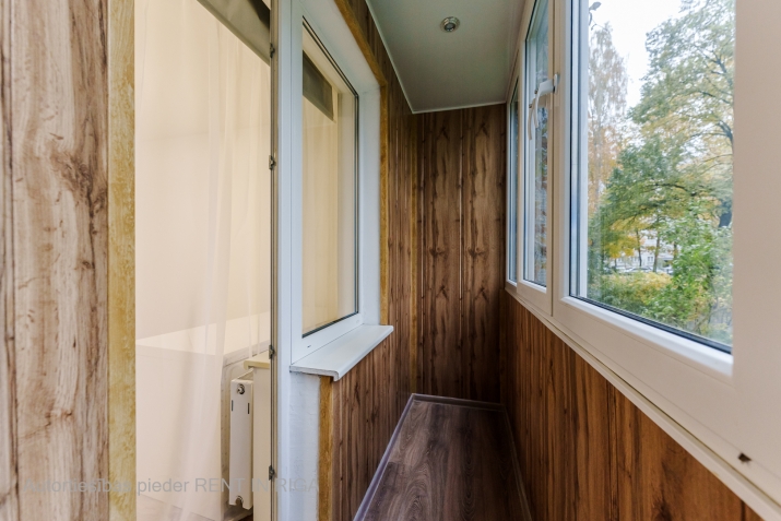 Sludinājumi. Pārdod 3 istabu dzīvokli Imantā.  Dzīvoklis ar ērtu plānojumu: dzīvojamā istaba, virtuve, divas Cena: 71000 EUR Foto #7