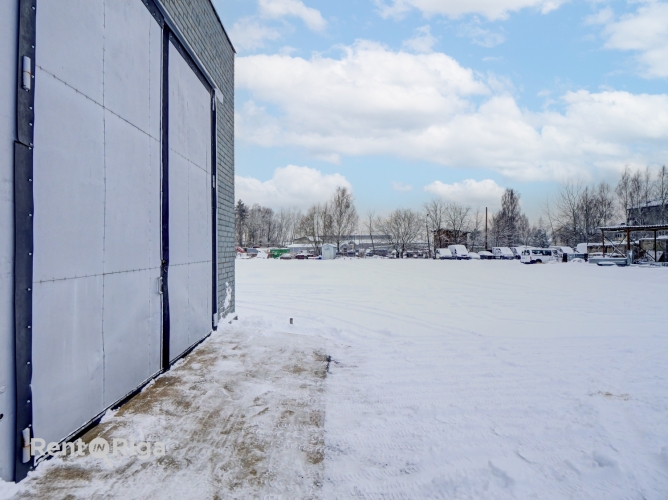 Объявление. Многофункциональное здание в аренду 300 м Есть место для удобной парковки и подъезда. Здание можно Цена: 2150 EUR/мес. Foto #2