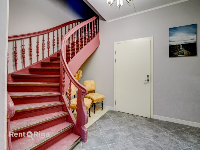 Объявление. В продаже квартиры в Юрмале, в бережно сохранённом и полностью обновлённом историческом деревянном Цена: 63000 EUR Foto #8