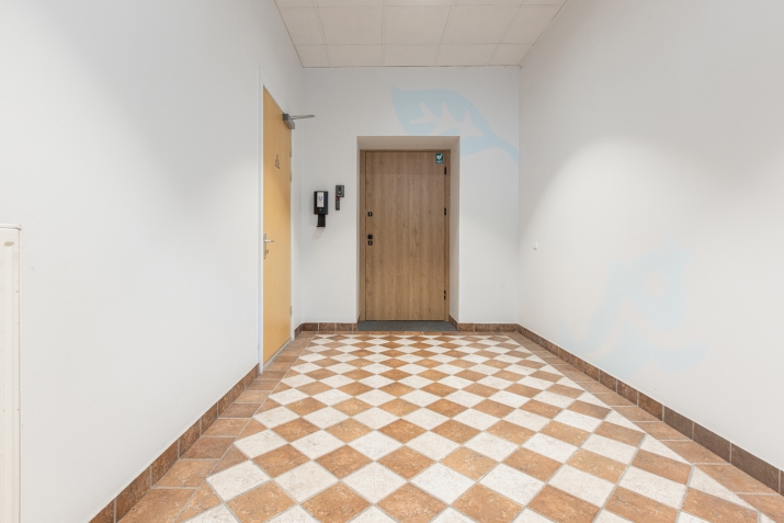 Объявление. Office premises near Kronvalda Park, in a renovated building.  The owner of the premises will carry Цена: 5600 EUR/мес. Foto #7