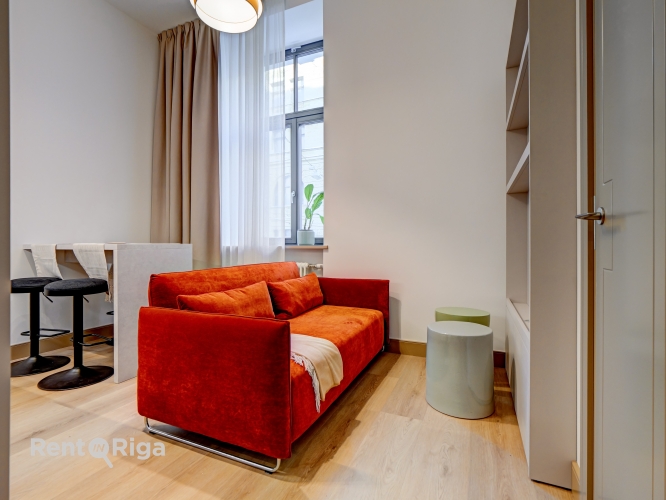 Объявление. Stilīgs un moderns dzīvoklis Rīgas centrā.  Piedāvājumā ir elegants, dzīvoklis ar unikālu dizainu, Цена: 750 EUR/мес. Foto #1