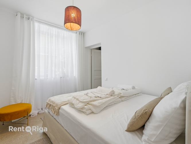 Sludinājumi. Tiek pārdots renovēts 3-istabu dzīvoklis Rīgas centrā (1 izolēta istaba). Dzīvoklis pārdodas ar Cena: 98000 EUR Foto #8