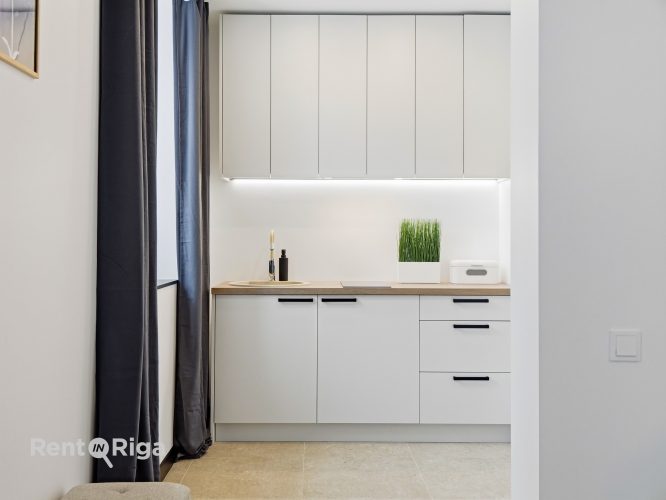 Sludinājumi. Tiek pārdots renovēts 3-istabu dzīvoklis Rīgas centrā (1 izolēta istaba). Dzīvoklis pārdodas ar Cena: 98000 EUR Foto #6