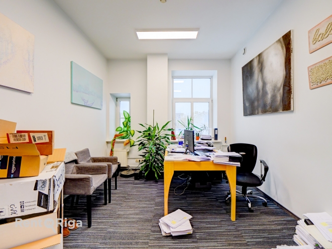 Объявление. Office premises in a renovated building on the 5th floor (NO ELEVATOR).  A cozy, well-maintained, Цена: 762 EUR/мес. Foto #7